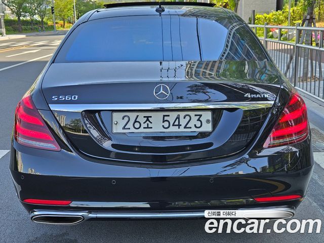 Mercedes-Benz S-Class S560L 4MATIC