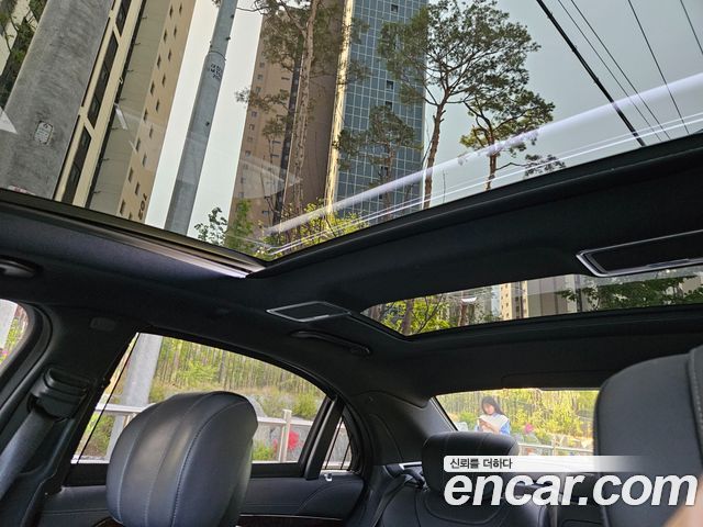 Mercedes-Benz S-Class S560L 4MATIC