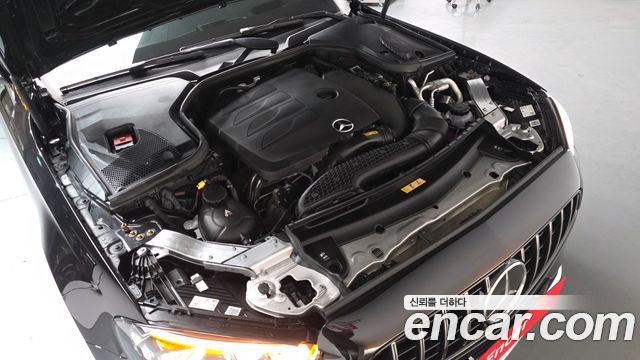 Mercedes-Benz E-Class E350 4MATIC AMG Line