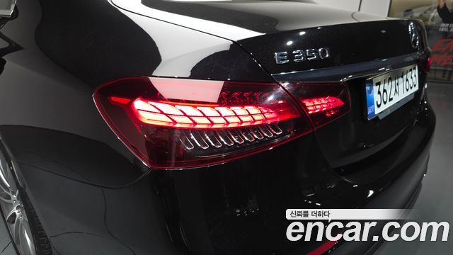 Mercedes-Benz E-Class E350 4MATIC AMG Line