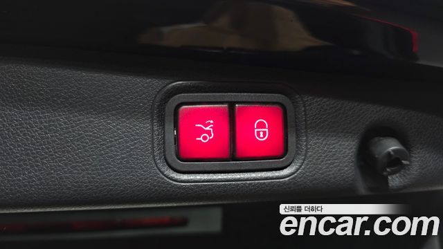 Mercedes-Benz E-Class E350 4MATIC AMG Line