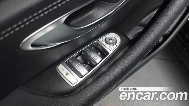 Mercedes-Benz E-Class E350 4MATIC AMG Line