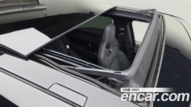 Land Rover Range Rover Sport P635 SV Edition 2