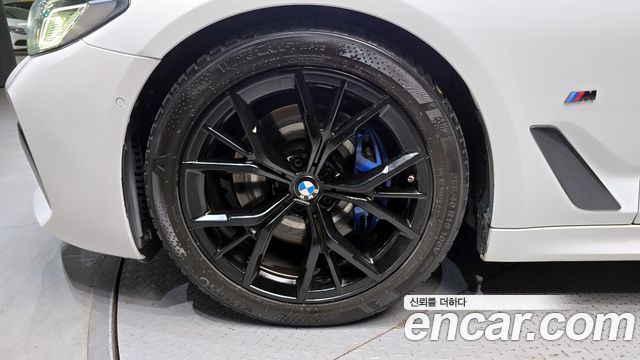 BMW 5-Series 520i M Sport