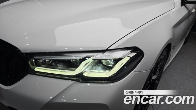 BMW 5-Series 520i M Sport