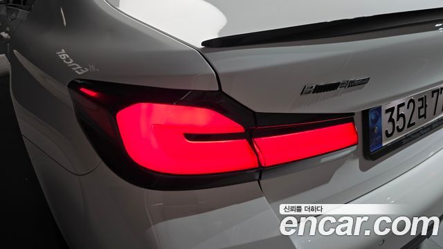 BMW 5-Series 520i M Sport