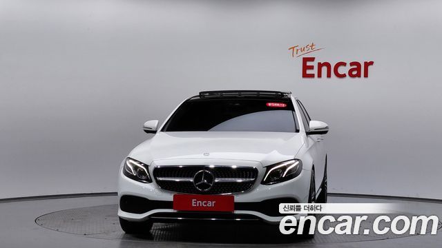 Mercedes-Benz E-Class E300 Avantgarde