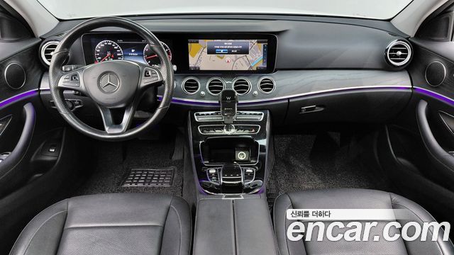 Mercedes-Benz E-Class E300 Avantgarde
