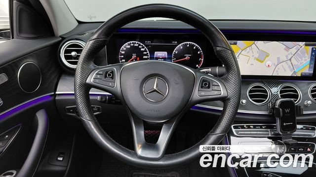 Mercedes-Benz E-Class E300 Avantgarde