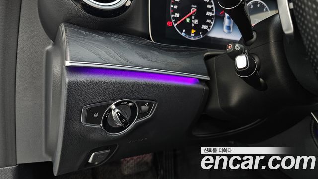 Mercedes-Benz E-Class E300 Avantgarde