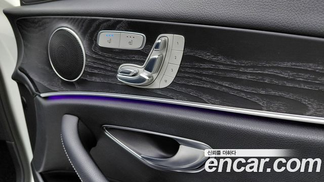 Mercedes-Benz E-Class E300 Avantgarde