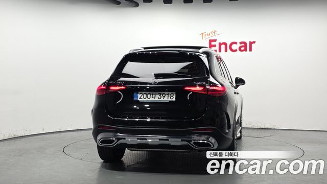 Mercedes-Benz GLC-Class GLC300 4MATIC AMG Line