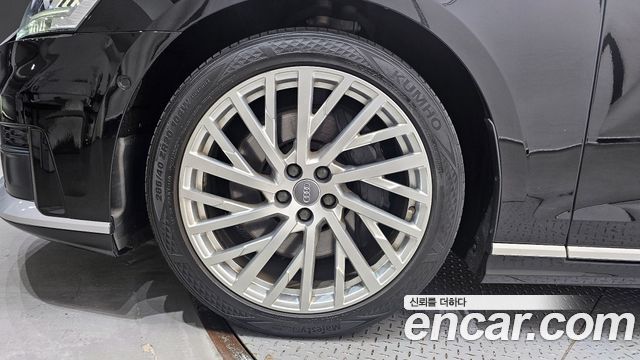 Audi A8 55 TFSI Quattro LWB