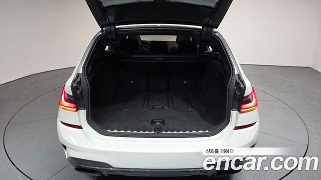 BMW 3-Series 320d Touring M Sport