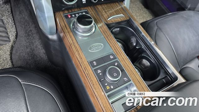 Land Rover Range Rover 4.4 SDV8 Vogue SE DIESEL