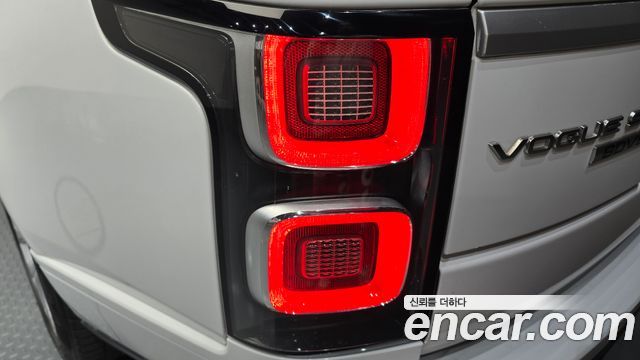 Land Rover Range Rover 4.4 SDV8 Vogue SE DIESEL