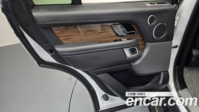 Land Rover Range Rover 4.4 SDV8 Vogue SE DIESEL