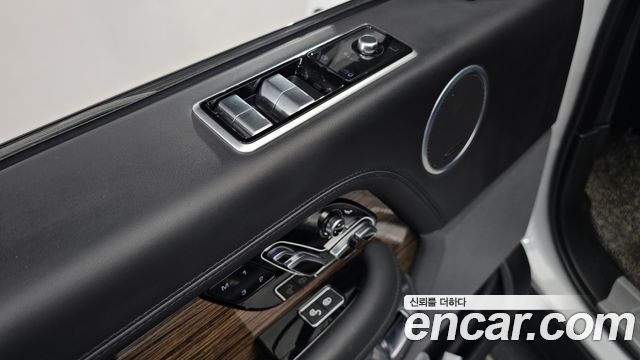 Land Rover Range Rover 4.4 SDV8 Vogue SE DIESEL