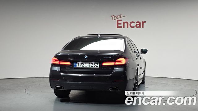 BMW 5-Series 520i M Sport