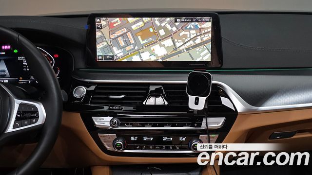 BMW 5-Series 520i M Sport
