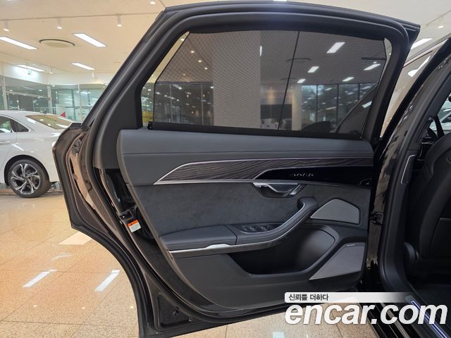 Audi A8 55 TFSI Quattro Premium LWB
