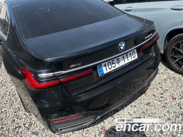 BMW 7-Series 740Li xDrive M Sport Package