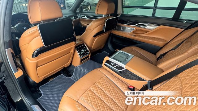 BMW 7-Series 740Li xDrive M Sport Package