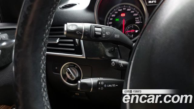Mercedes-Benz GLE-Class GLE350 d 4MATIC