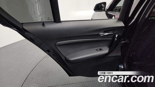 BMW 1-Series 118d Sport 5Door