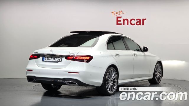 Mercedes-Benz E-Class E350 4MATIC AMG Line
