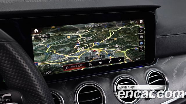 Mercedes-Benz E-Class E350 4MATIC AMG Line