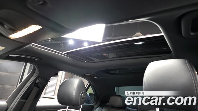 Mercedes-Benz E-Class E350 4MATIC AMG Line