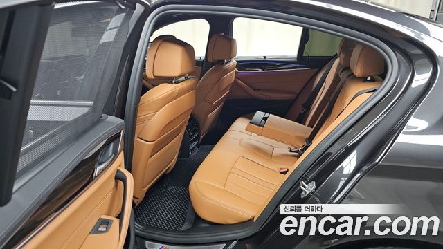 BMW 5-Series 520i M Sport