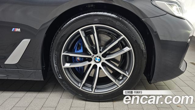 BMW 5-Series 520i M Sport