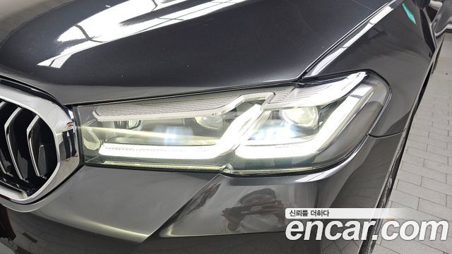 BMW 5-Series 520i M Sport