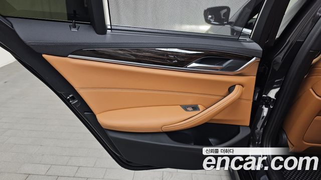 BMW 5-Series 520i M Sport