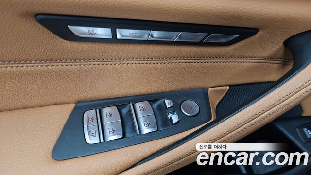 BMW 5-Series 520i M Sport