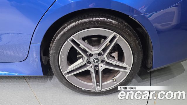 Mercedes-Benz CLS-Class CLS300d 4MATIC