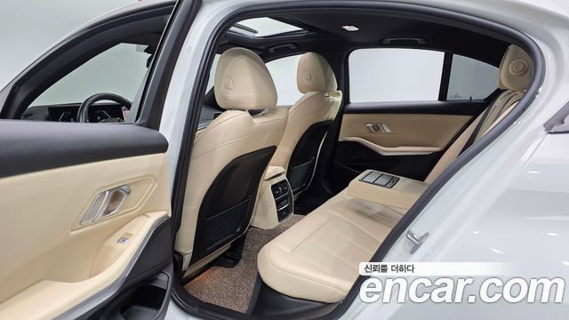 BMW 3-Series 320i M Sport