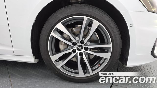 Audi A6 45 TFSI Quattro Premium