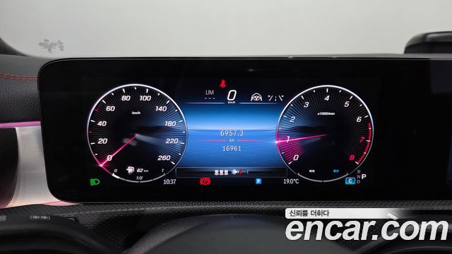 Mercedes-Benz CLA-Class CLA250 4MATIC