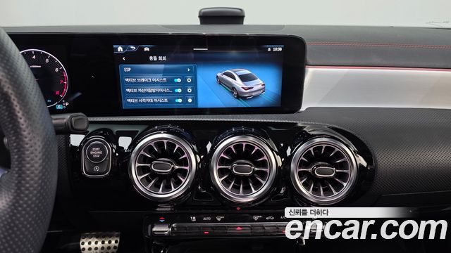 Mercedes-Benz CLA-Class CLA250 4MATIC