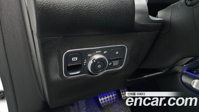 Mercedes-Benz GLB-Class GLB250 4MATIC