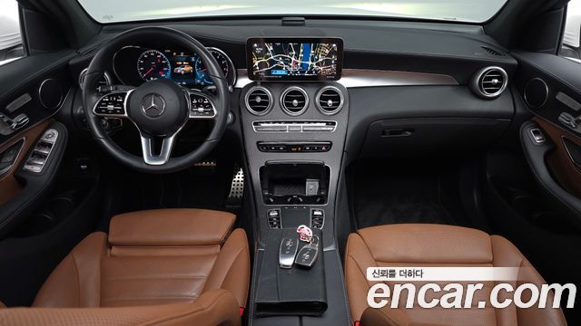 Mercedes-Benz GLC-Class GCL300 4MATIC Coupe