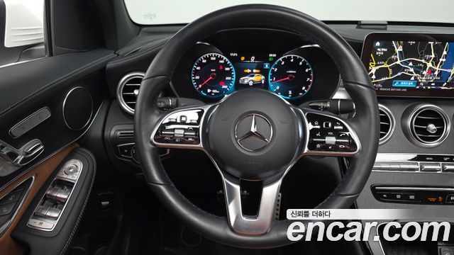Mercedes-Benz GLC-Class GCL300 4MATIC Coupe