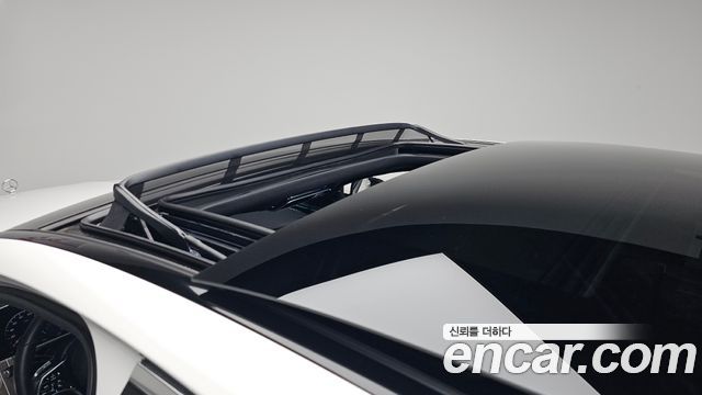 Mercedes-Benz E-Class E300 4MATIC Exclusive