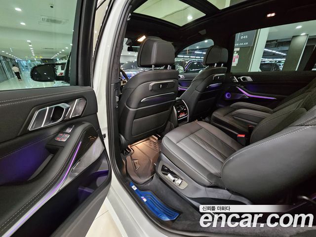 BMW X7 M60i xDrive M sport 6STR