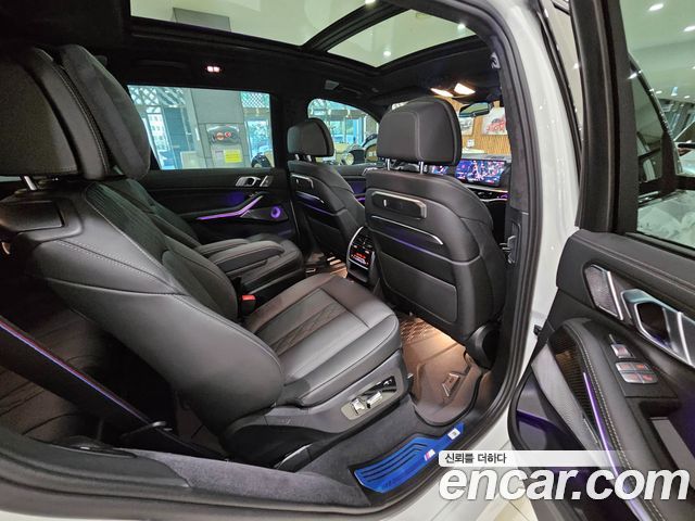 BMW X7 M60i xDrive M sport 6STR