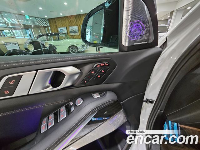 BMW X7 M60i xDrive M sport 6STR