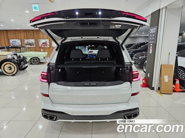 BMW X7 M60i xDrive M sport 6STR